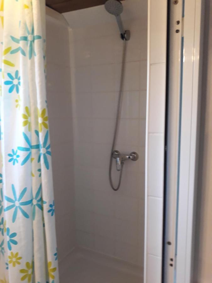 Tiny House 12M2 In Holiday Park With 55 M2 Pool Tolox Exterior foto